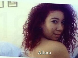Allora 1 grosse chatte poilue