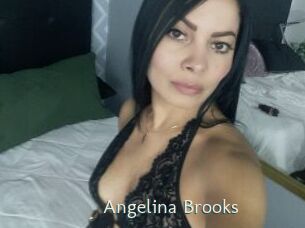 Angelina_Brooks_