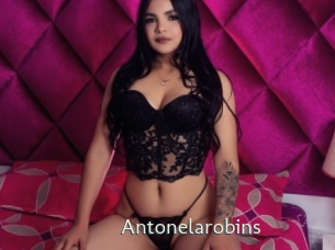 Antonelarobins