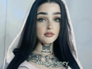 Arianahoney