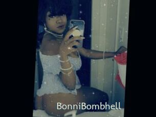 BonniBombhell 1 grosse chatte poilue