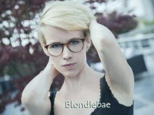 Blondiebae