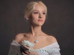 Blondyysmile