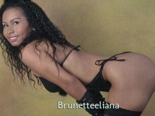 Brunette_eliana