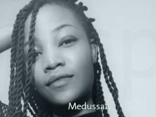 medussaa 1 grosse chatte poilue
