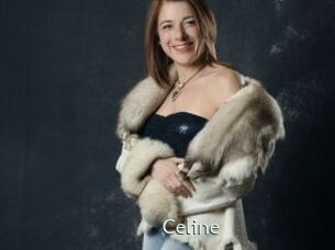 Celine 1 grosse chatte poilue