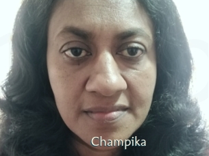 champika 1 grosse chatte poilue