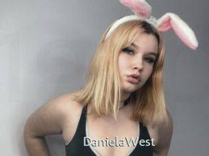 DanielaWest