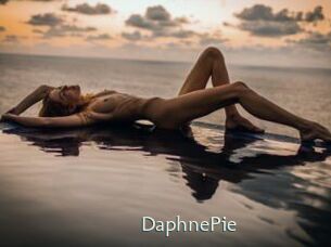 DaphnePie
