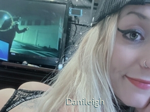 danileigh 1 grosse chatte poilue