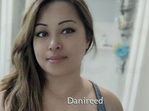 danireed 1 grosse chatte poilue