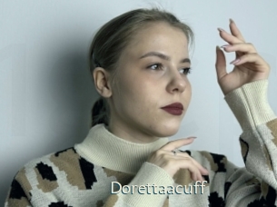 Dorettaacuff