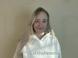 Earthabeeson