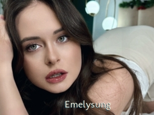 emelysung 1 grosse chatte poilue
