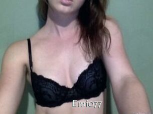 Emi077