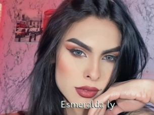 Esmeralda_ly