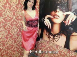 Esmibrunette