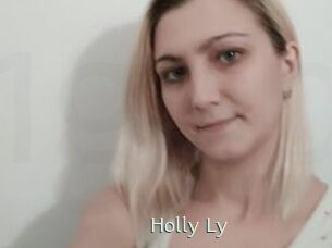 Holly_Ly