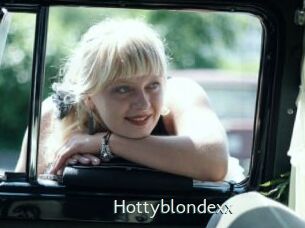 Hottyblondexx