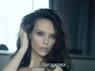 Ianaxoxo