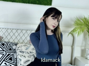 idamack 1 grosse chatte poilue
