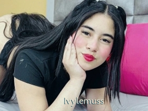 ivylemuss 1 grosse chatte poilue