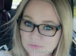 Julia6969