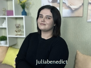 Juliabenedict