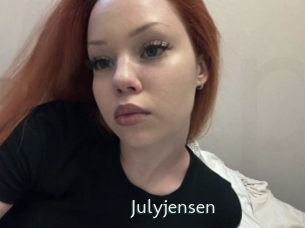 julyjensen 1 grosse chatte poilue