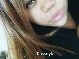 Kasseyk 1 grosse chatte poilue