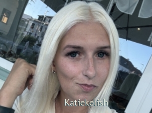 katiekelish 1 grosse chatte poilue