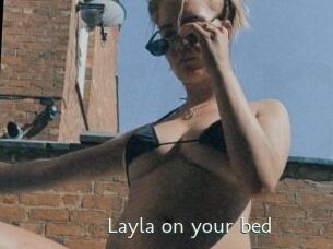 Layla_on_your_bed