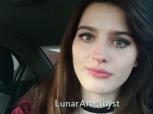LunarAmethyst 1 grosse chatte poilue
