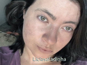 liciasafadinha 1 grosse chatte poilue