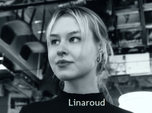 linaroud 1 grosse chatte poilue