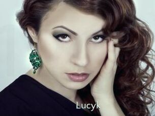 lucyk 1 grosse chatte poilue