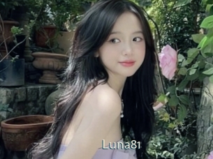 luna81 1 grosse chatte poilue