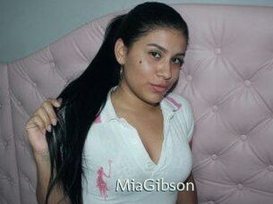 Mia_Gibson