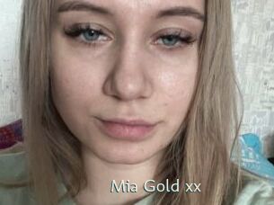Mia_Gold_xx