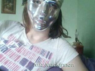 Mia_MacKinnon