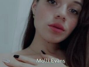 Molli_Evans