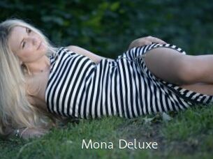 Mona_Deluxe_ 1 grosse chatte poilue