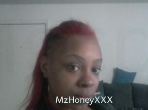 MzHoneyXXX 1 grosse chatte poilue