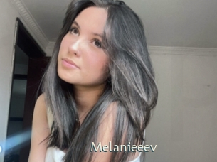 Melanieeev
