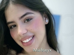 Miafoxyx
