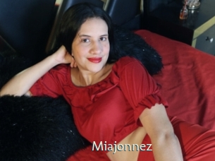 miajonnez 1 grosse chatte poilue