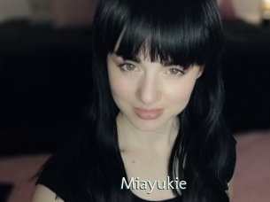 miayukie 1 grosse chatte poilue
