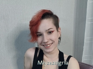 miyasangria 1 grosse chatte poilue