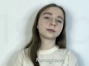 monagracey 1 grosse chatte poilue