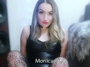 monicanylon 1 grosse chatte poilue